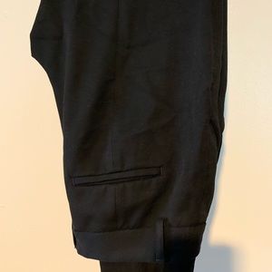 Black Express Pant. Columnist Ankle Pant 6R